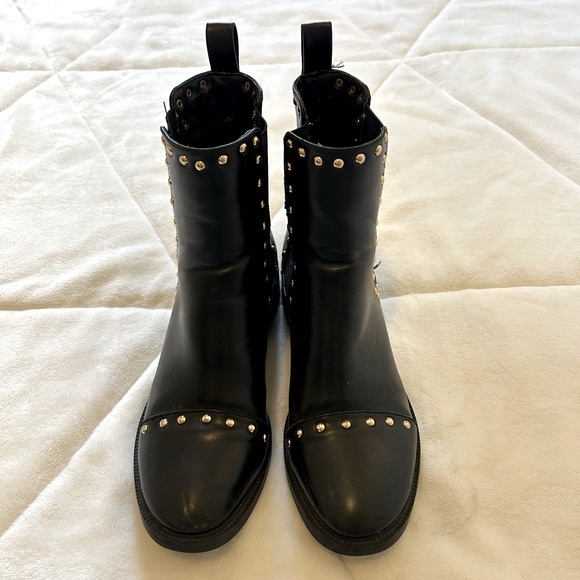 Azalea Wang Black Boots with Gold Studs - Picture 2 of 6